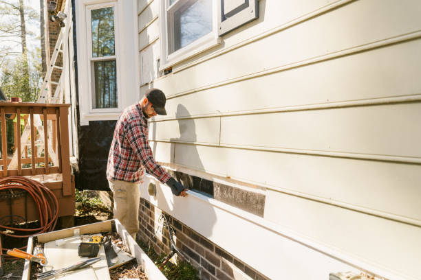 Trusted Emergency Siding Repair service in Spencer, WV - Creative Siding